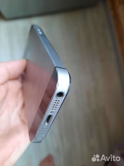 Мобильные телефоны бу iPhone