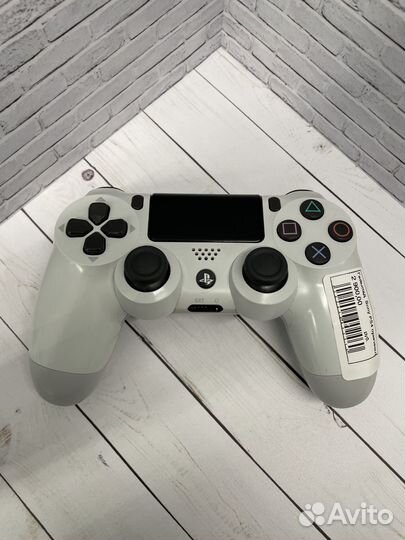 Геймпад Sony PS4 оригинал белый