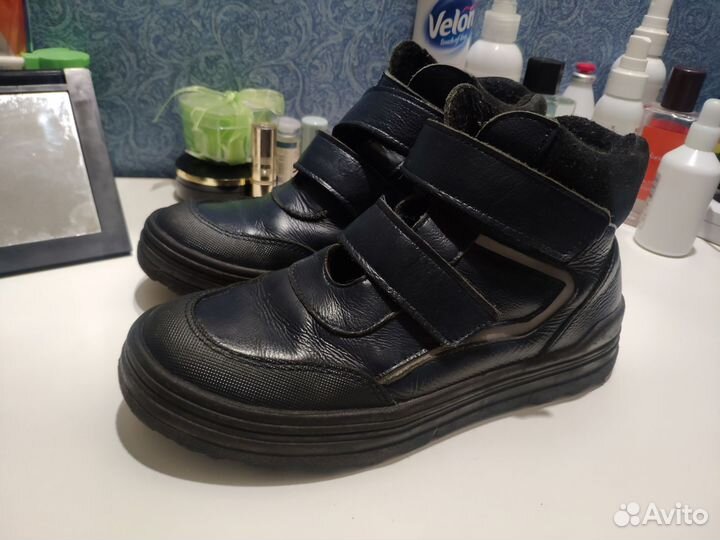Ботинки демисезонные для мальчика 35 р