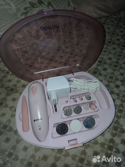 Маникюрный набор Vitek