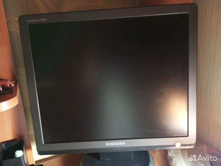 Монитор Samsung