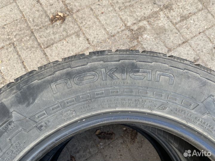 Nokian Tyres Rotiiva AT 215/65 R16 98