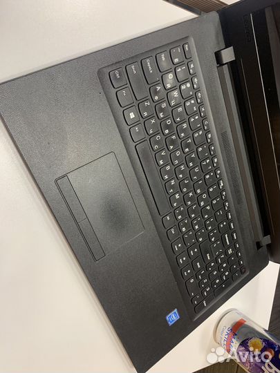 Ноутбук в идеальном состоянии