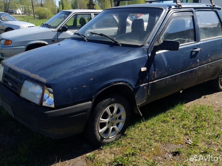 ИЖ 2126 1.6 МТ, 2004, 80 000 км