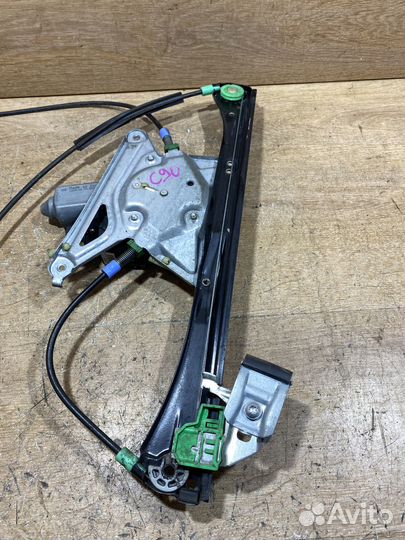 Стеклоподъемник передний правый Audi A4 B5 C90