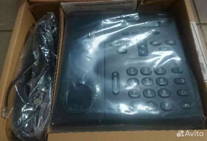Офисный телефон Cisco cp6921