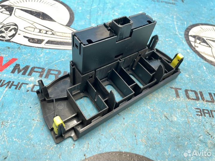 Кнопка обогрева сидений Lexus Gs430 UZS190 3UZ-FE