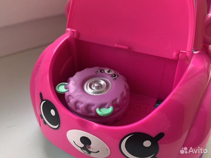 Автомобиль шопкинс