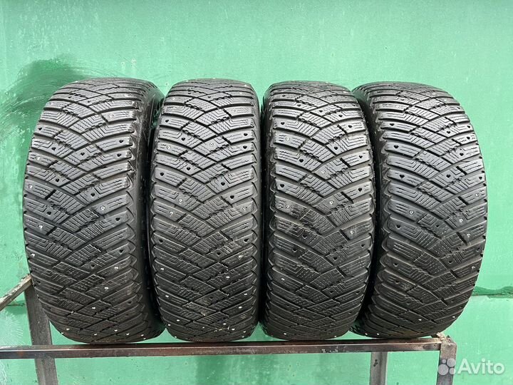 Goodyear Ultragrip Ice Arctic 195/60 R15 88T