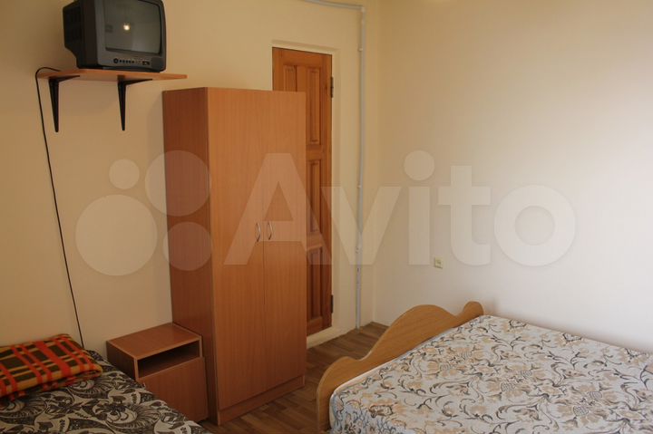 Комната 10 м² в 1-к., 2/2 эт.