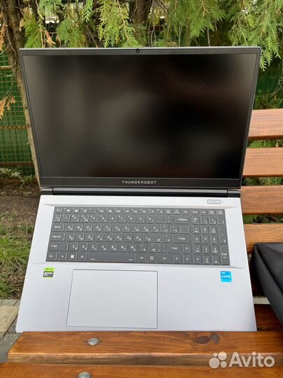 Мощный игровой ноутбук thunderobot 911 plus g3 pro
