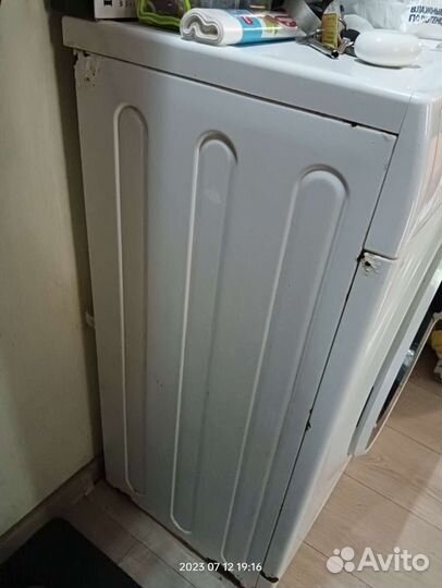 Стиральная машина Hotpoint Ariston RST601