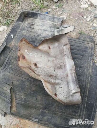 Защитный экран выпускного коллектора Киа Рио 1