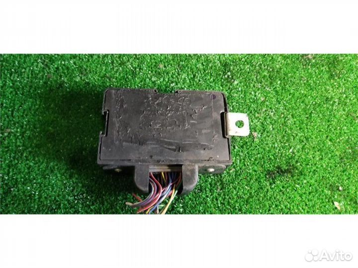 Блок управления сигнализацией Toyota Rav4 2002
