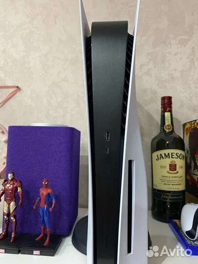 Защитная наклейка на глянец Sony Playstation 5 PS5