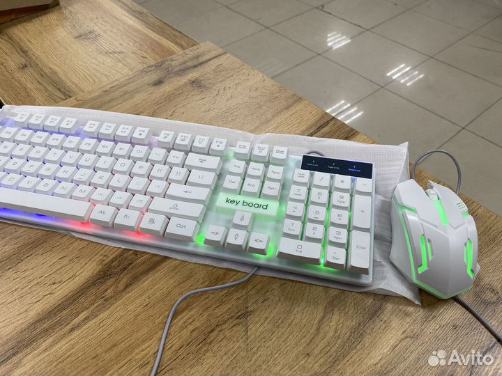Игровой комплект: клавитаура + мышь
