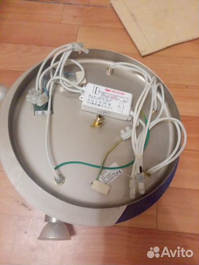 Светильники в автодом