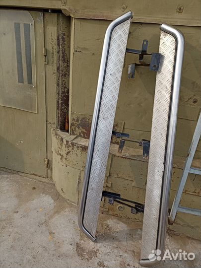 Пороги подножки нержавеющие Мазда сх5