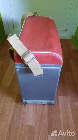 Рыболовный ящик для зимней рыбалки СССР