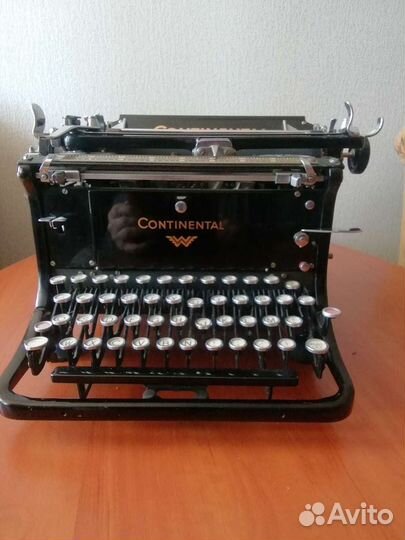 Машинка печатная Continental 1937 года выпуска