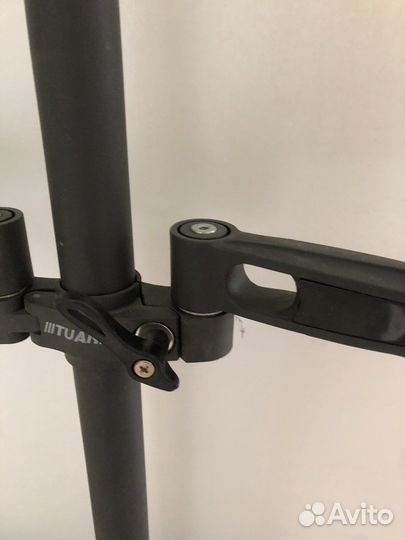 Стойка крепление для 4 мониторов Tuarex Alta 3007