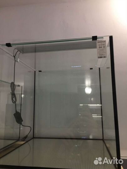 Аквариумы, террариумы