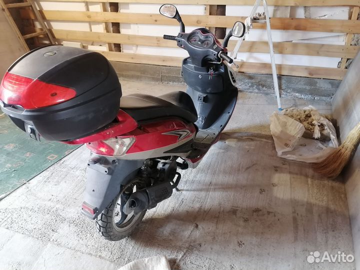 Продаю скутер