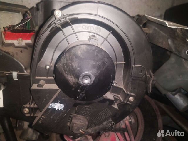Мотор отопителя печки Фольксваген Пассат В5