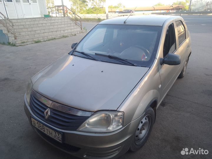 Продаю автомобиль логан