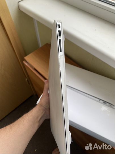 Apple MacBook Air 13 2017 8гб