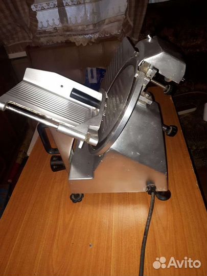 Слайсер для нарезки бу