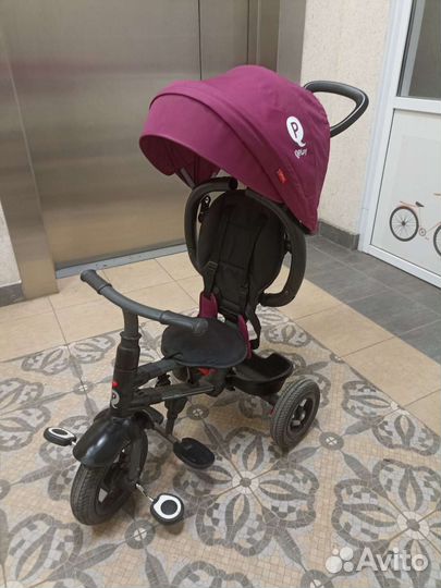 Трехколесный велосипед с ручкой