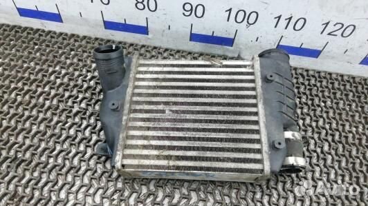 Радиатор интеркуллера audi A6 C6 (8AD15KC02)