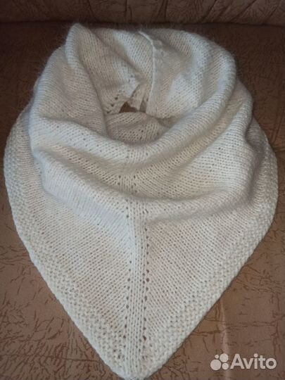 Бактус пух норки белый платок шерстяной новый