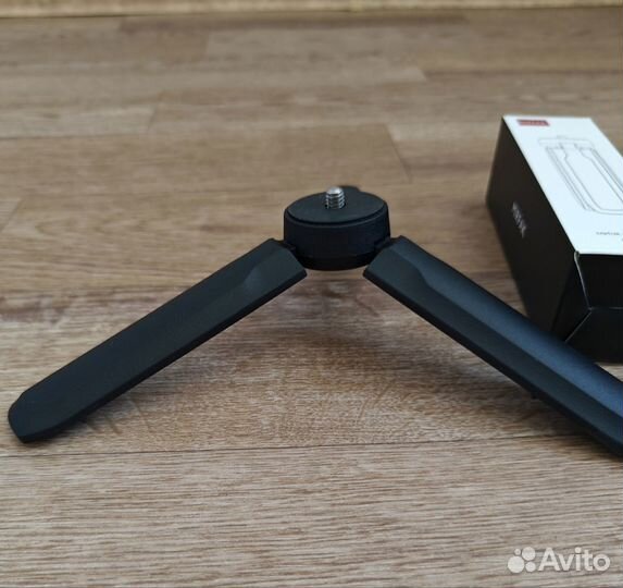 Штатив тренога трипод