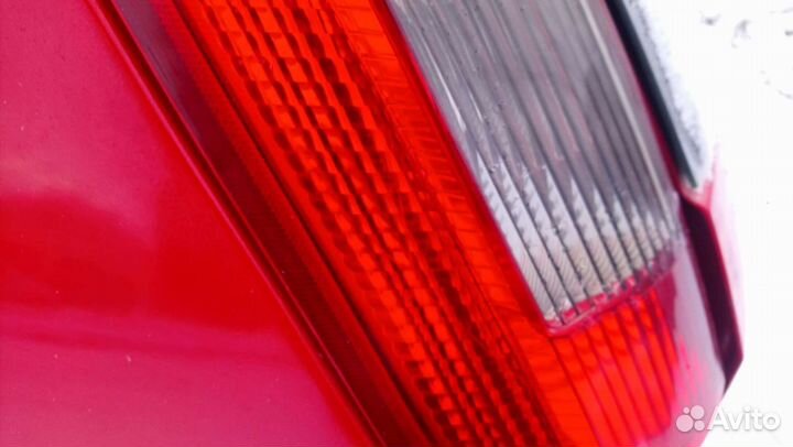 Фонарь задний левый Ford Fiesta