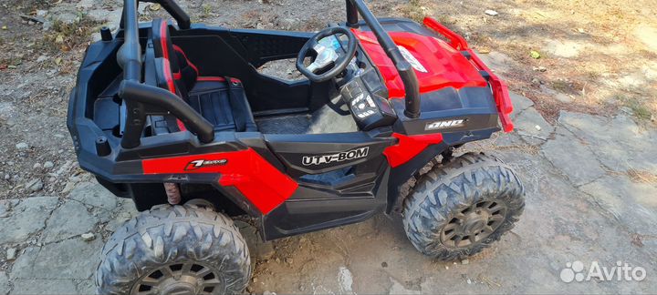 Детский электромобиль джип