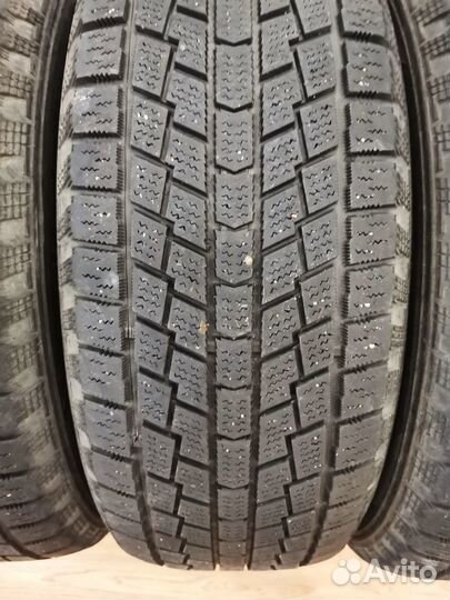 Hankook Nordik IS RW08 225/60 R17