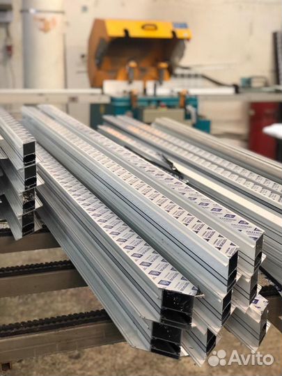 Фасады, витражи, входные группы из алюминия