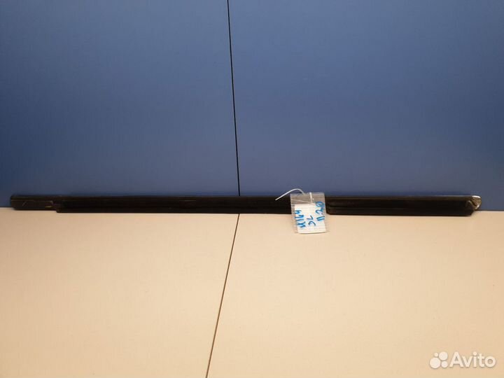 Молдинг стекла задней левой двери Mercedes M-klasse W166 ML GLE 2011-2018