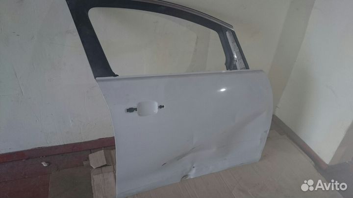 Дверь на опель астра P-J 2013 г.в. (хэтчбек)