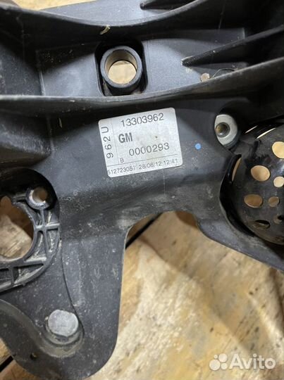 Педальный узел Opel Astra J JTC купе