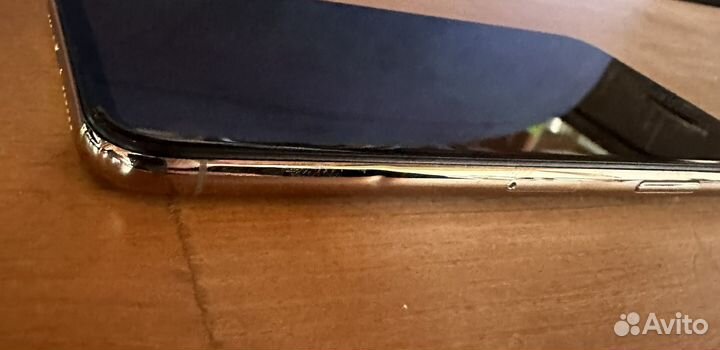iPhone Xs, 64 ГБ