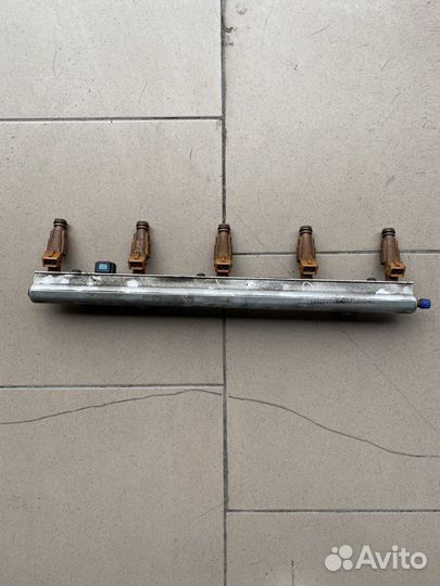 Топливная форсунка Volvo