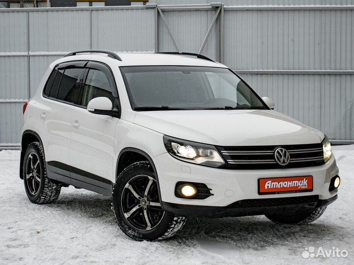 Volkswagen Tiguan 2.0 AT, 2012, 172 208 км