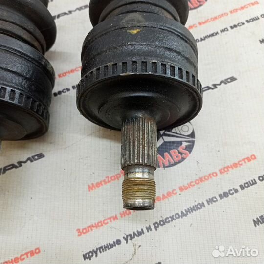 Привод задний Mercedes E-Class W210 M111.942 1999