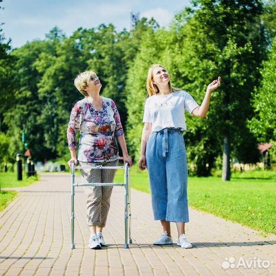 Ходунки для пожилых и инвалидов