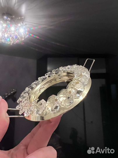 Точечные светильники разные 28шт новые Италия