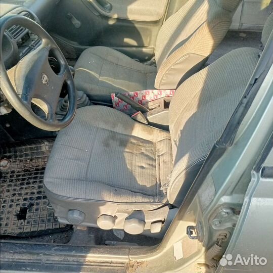 Nissan sunny n14 разбор частями