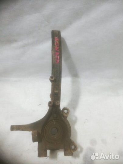 Кулак поворотный передний левый Hyundai Sonata 4